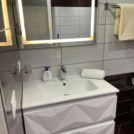 Elmazaj Apartament Saranda